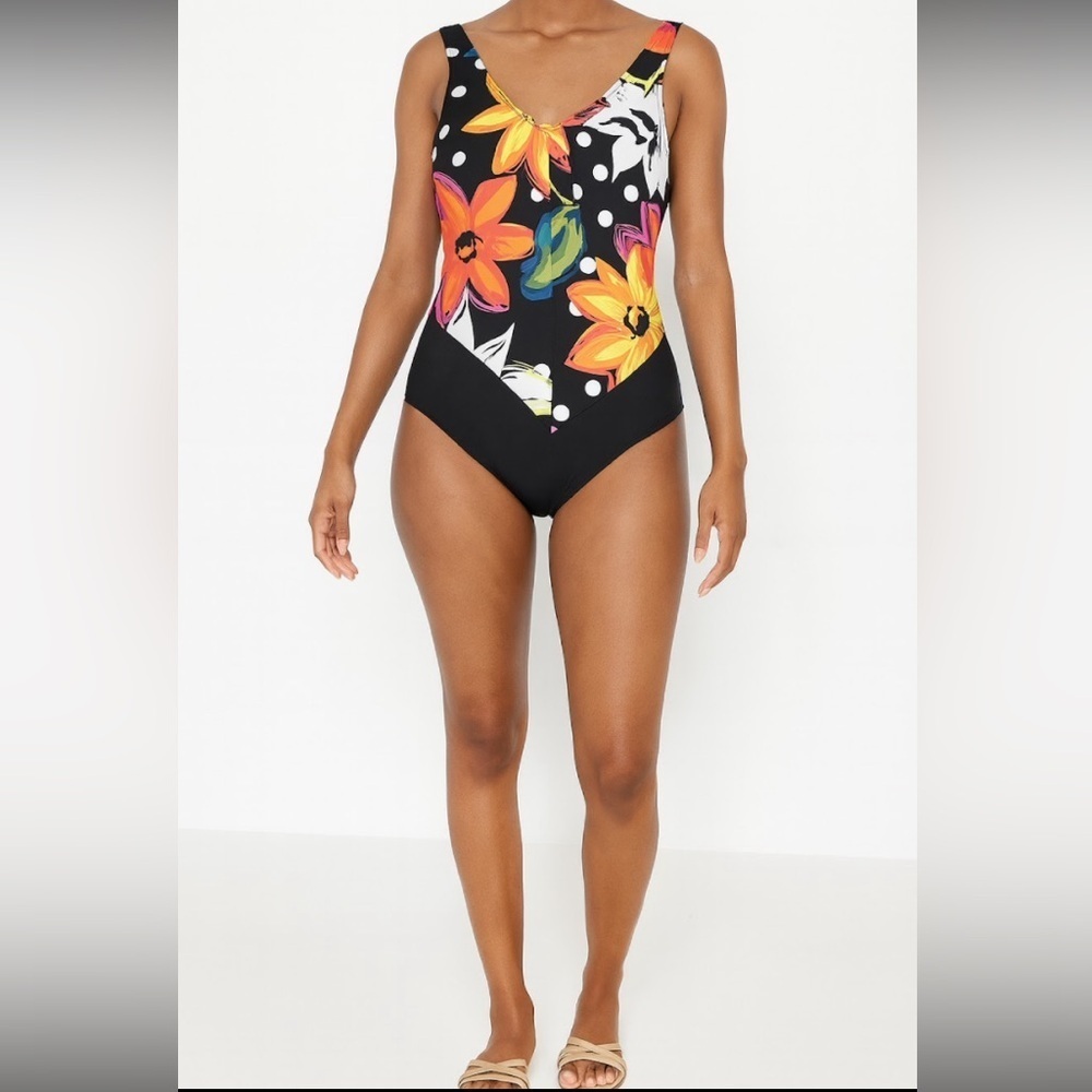 VINTAGE Made in Canada One Piece Bathing Suit